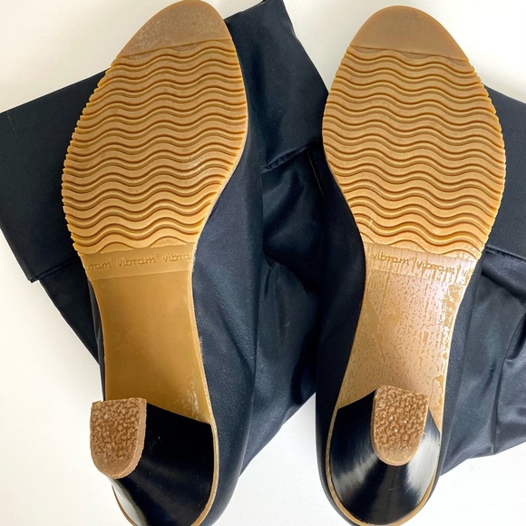 Golo Black Vibram Sole, Faux Shearling Lined Boots, Size 8. NEW without tags. - Picture 12 of 13